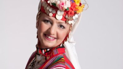 The chief choreographer of the "Zlatna Trakia" folk ensemble, Zlatka Timonova, has a BG birthday